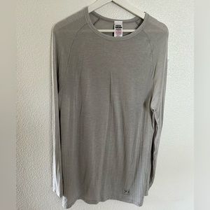 Long sleeve athletic shirt - gray - medium
